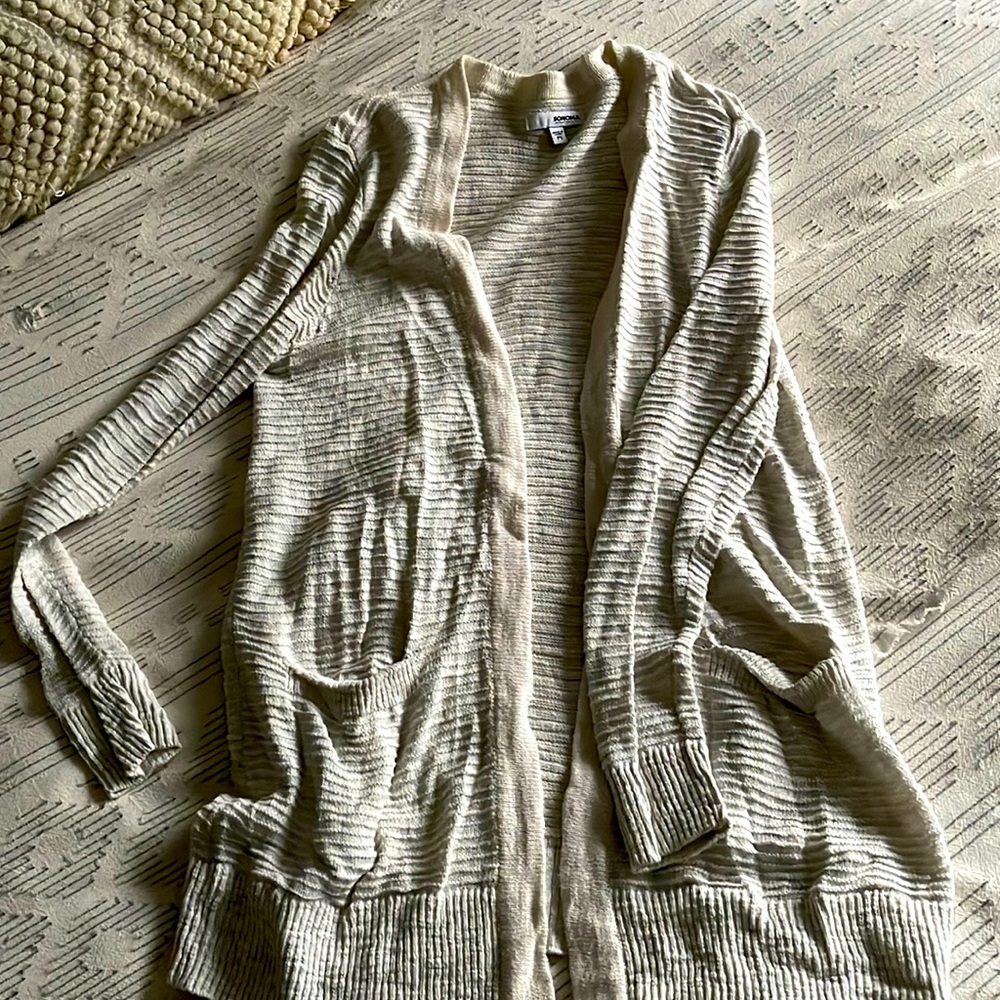 Cream textured cardigan with pockets